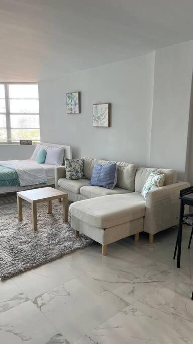 Sunny Isles Beach Spacious Apartment Kültér fotó
