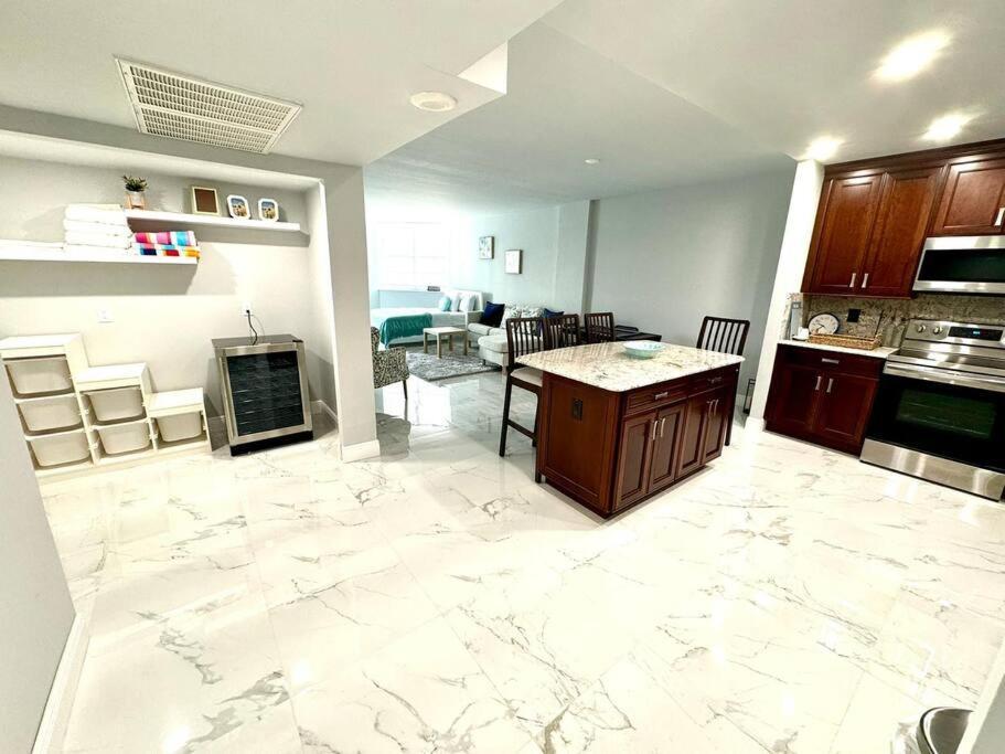 Sunny Isles Beach Spacious Apartment Kültér fotó