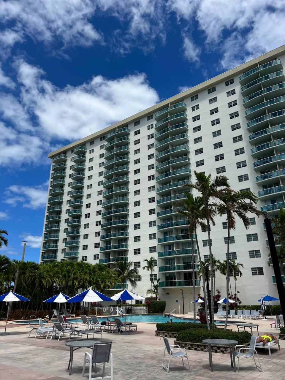 Sunny Isles Beach Spacious Apartment Kültér fotó